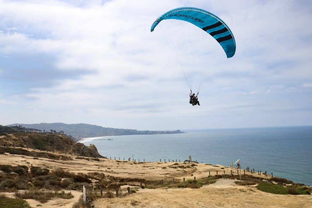 Torrey Pines Gliderport where you can paraglide and hang glide.
