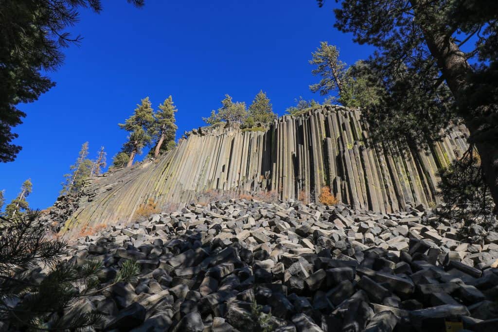 The vertical pillars at Devils Postpile are all so uniform!