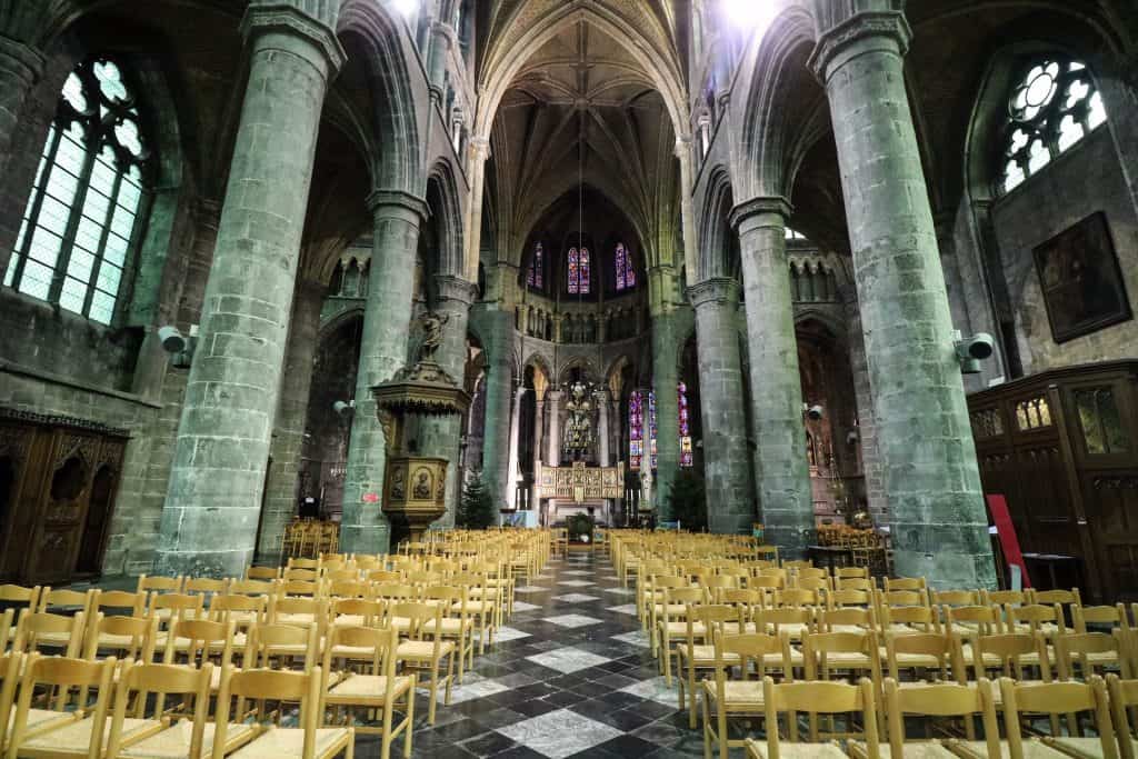 Inside the lovely Notre Dame de Dinant