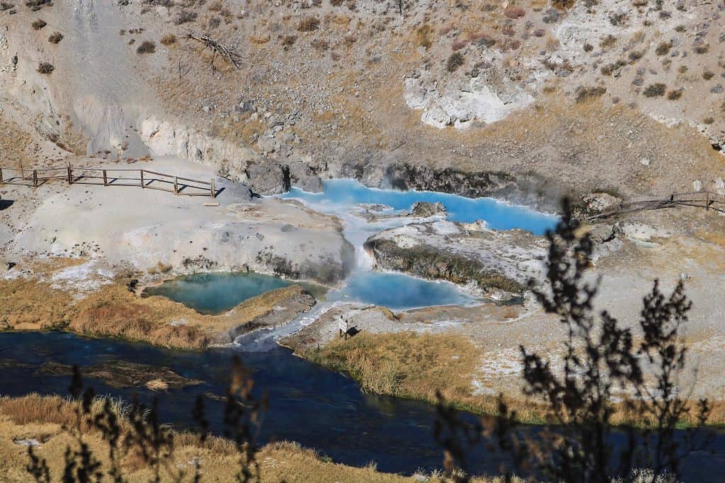 It is amazing how these hot springs form and the beauty the create!