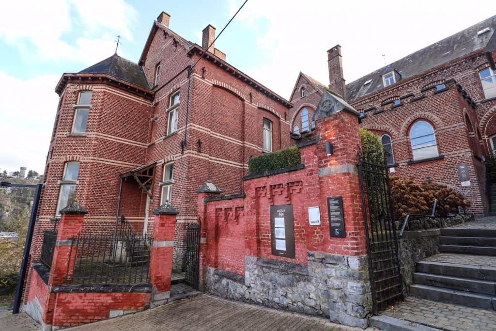 The red bricks add to the hotel's beauty