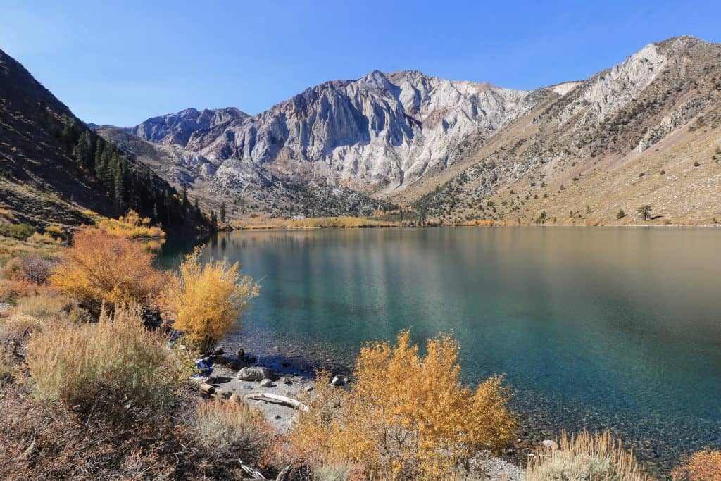 The scenery around Convict Lake makes for an enjoyable hike
