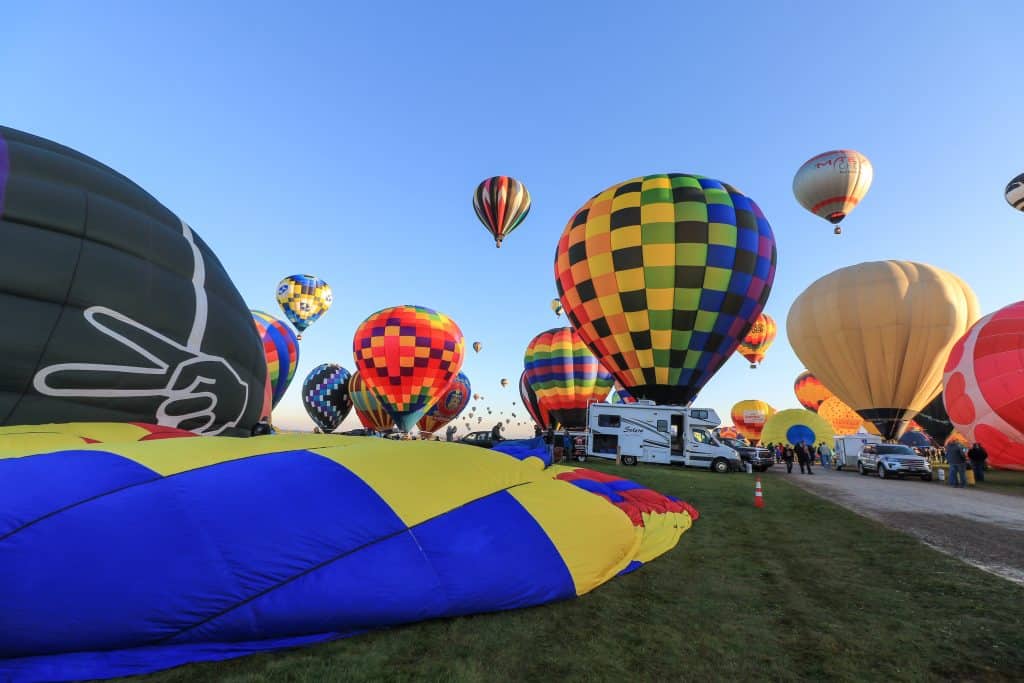 Try to attend multiple sessions to see a variety of balloons and shows!