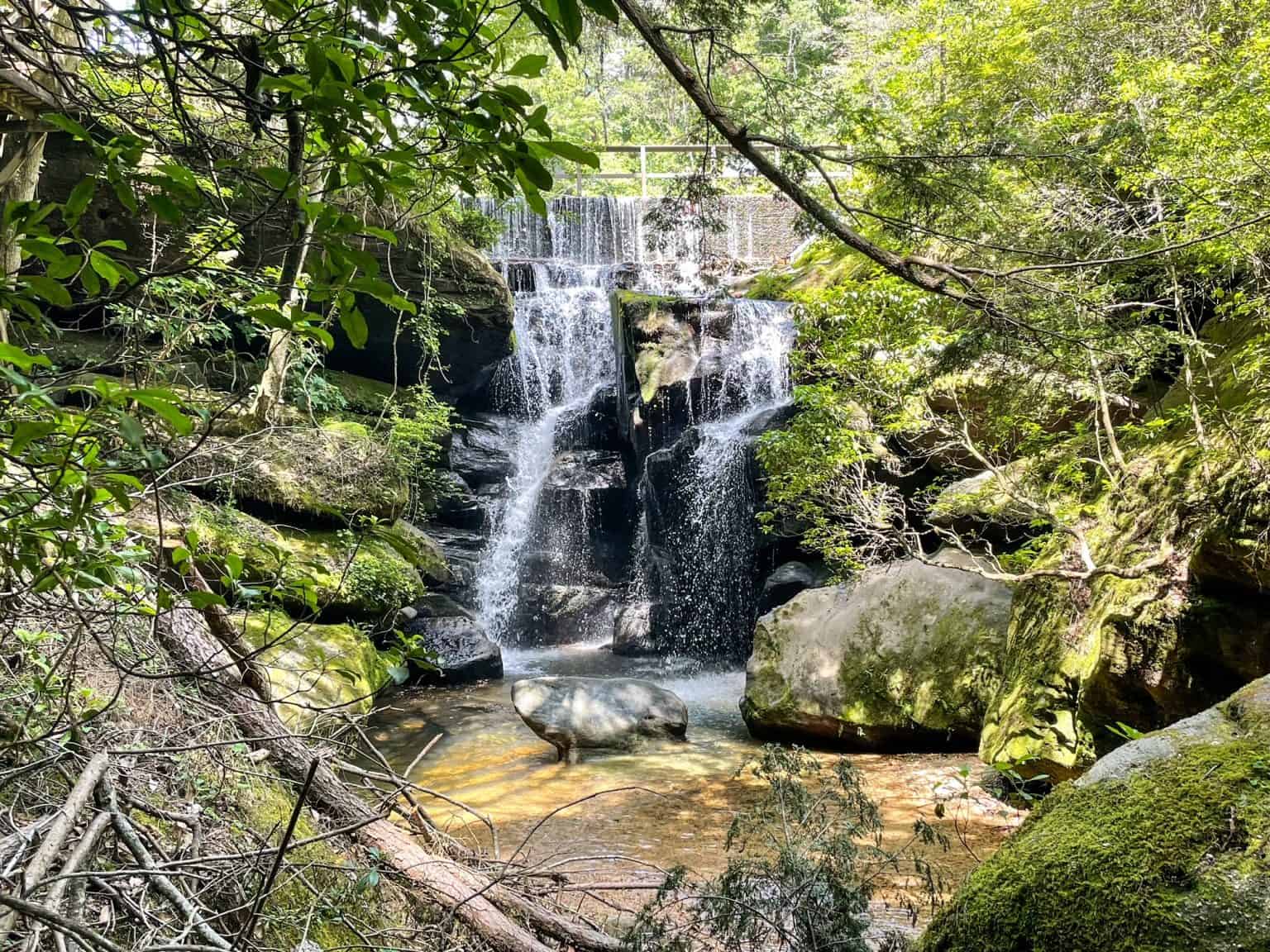 7 Amazing Waterfalls In Alabama That Will Take Your Breath Away