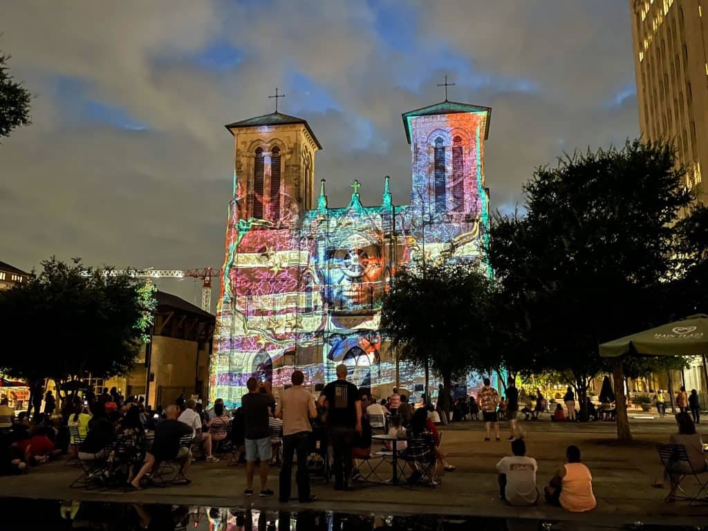 The Saga Light Show displaying images of San Antonio's history with an image of Abe Lincoln flashing across.
