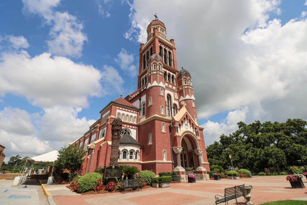 Cathedral of St John in Lafayette with its beautiful architecture of red and white bricks.