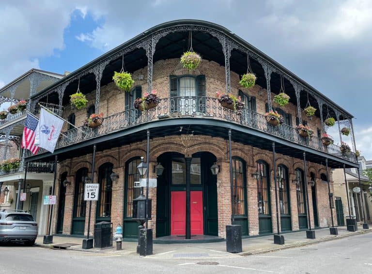 Ultimate New Orleans Bucket List: 35 Fun Things To Do In NOLA