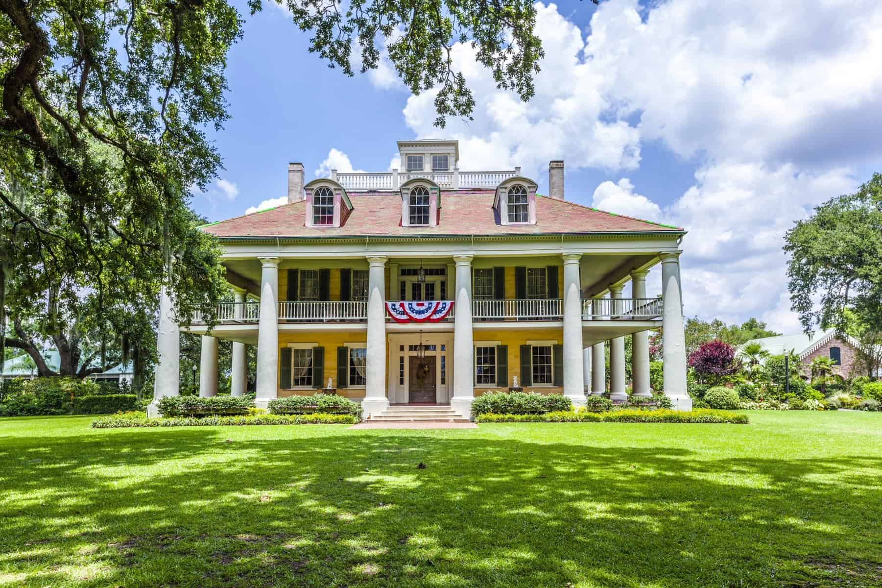 5 Best Plantations Near New Orleans Louisiana That Are A Must To See 5-best-plantations-near-new-orleans-louisiana-that-are-a-must-to-see