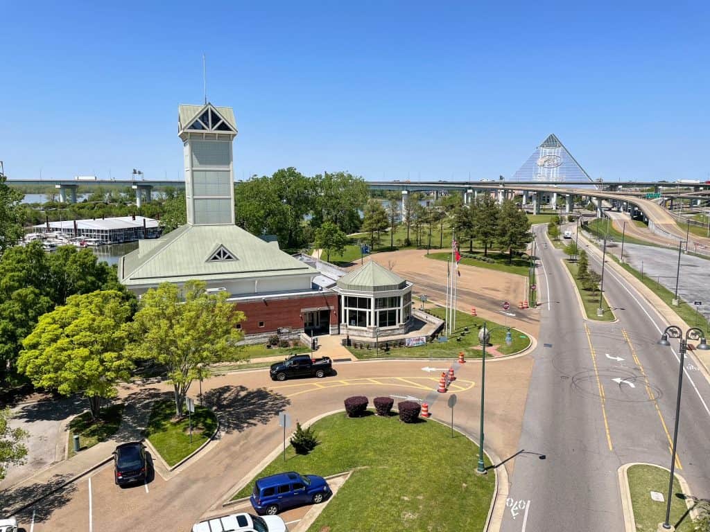 Looking out at the Memphis Visitor Center and the Bass Pro Shop Pyramid in the distance from the skybridge.